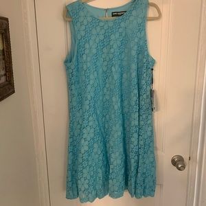 Karl Lagerfeld Paris sleeveless floral lace dress